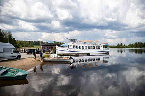 Ruovesi muuttuu kesäisin isoksi mökkiparatiisiksi - Pirkanmaa - Aamulehti