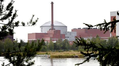 Olkiluoto 3:n sähköntuotanto alkaa maaliskuussa ja säännöllinen sähkönjakelu heinäkuussa. Kuvassa Olkiluodon OL3-ydinvoimala Eurajoella 9. syyskuuta 2021. 