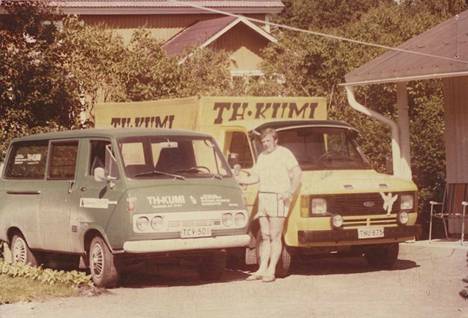 Autot ja Tarmo Lepistö vuosimallia 1982.