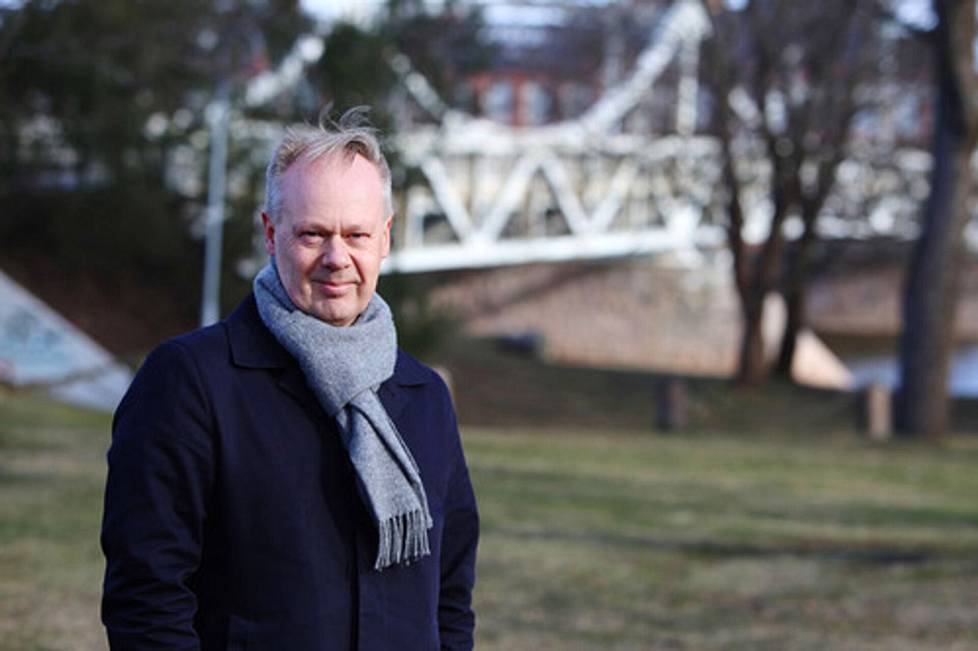 Timo Aro on muuttoliikkeeseen ja väestökehitykseen keskittynyt aluetutkija. 
