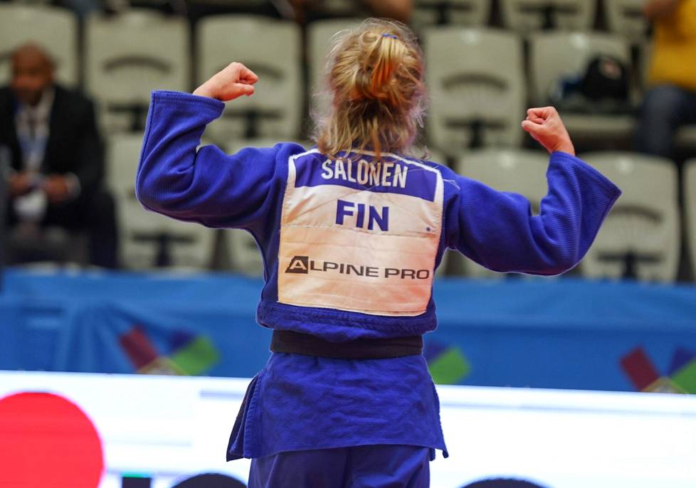 Pihla Salosen alle 21-vuotiaiden EM-kulta oli poikkeuksellinen saavutus. Se ei kuitenkaan täytä hänen tavoitteitaan. Salonen kertoi Satakunnan Kansalle jo yli viisi vuotta sitten haluavansa voittaa judon olympiakultamitalin.