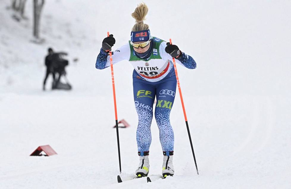 Hiihdon SM-kisat järjestetään Rovaniemellä huhtikuussa. Jasmi Joensuu hiihti Rukan kisoissa viime marraskuussa.