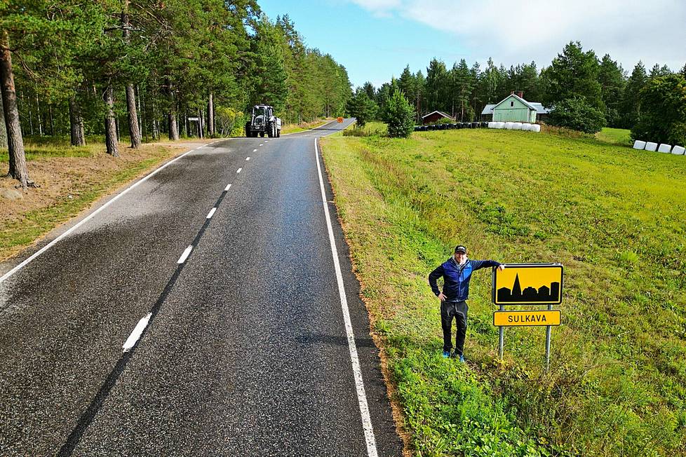 Okko Kuivalainen on kehittänyt Suomi-matkailuun metodin, joka auttaa saamaan mistä tahansa paikkakunnasta kaiken irti. Syyskuun alussa Kuivalainen vieraili Sulkavalla.