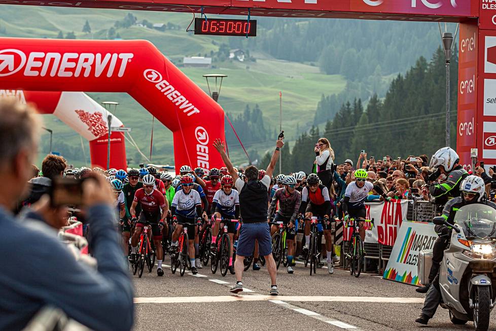Maratona dles Dolomites on suosittu tapahtuma. Tänä vuonna noin 8 000 pääsi kokemaan sen. 