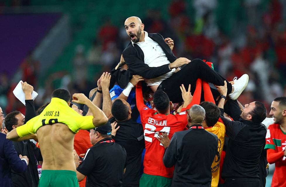 Marokon päävalmentaja Walid Regragui oli juhlittu sankari Portugali-voiton jälkeen.