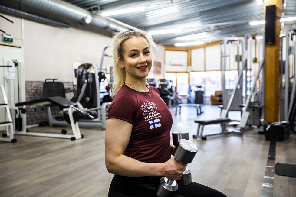 Marraskuussa valkeakoskelainen Sonja Ollila voitti bikini fitnessin MM-pronssia 16–20-vuotiaiden sarjassa. 