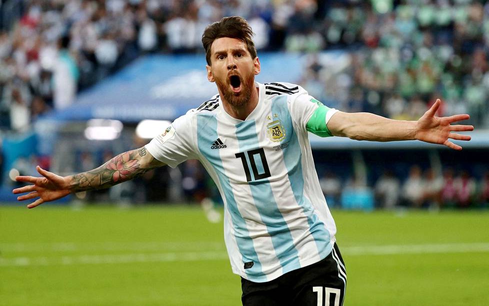 Argentiinan superähti Lionel Messi johtaa joukkueensa MM-Qatariin. Messi on urakoinut alkukauden PSG-paidassa ja on pelikunnossa Qatarissa. Kuva vuoden 2018 MM-kisoista.
