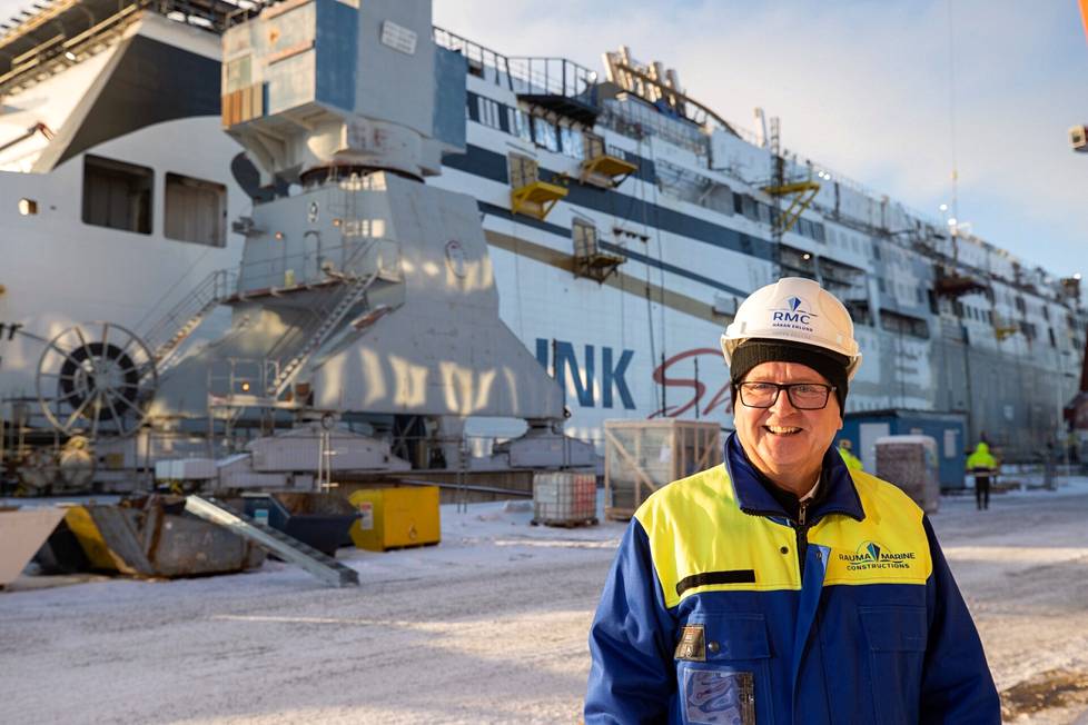 Håkan Enlund on tehnyt laivanrakennusbisneksessä yli 40-vuotisen uran. Nyt hän on Rauma Marine Constructionsin myyntijohtaja.
