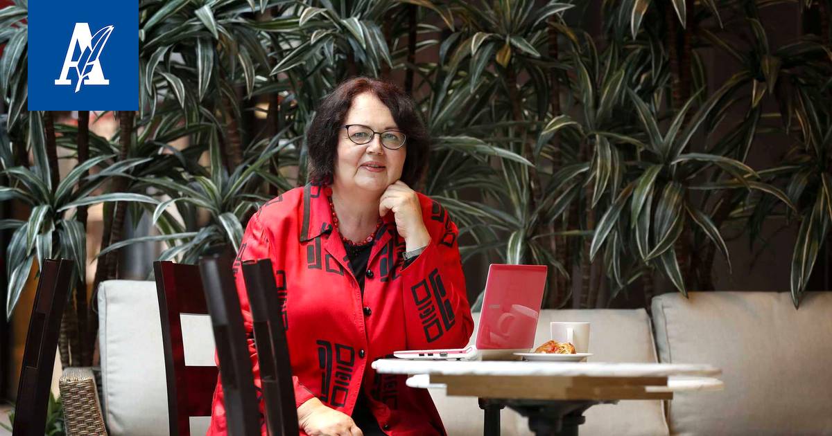 Maire, 59, löysi kumppanin netistä ja kirjoitti keski-ikäisille kirjan  nettideittailusta - Kotimaa - Aamulehti