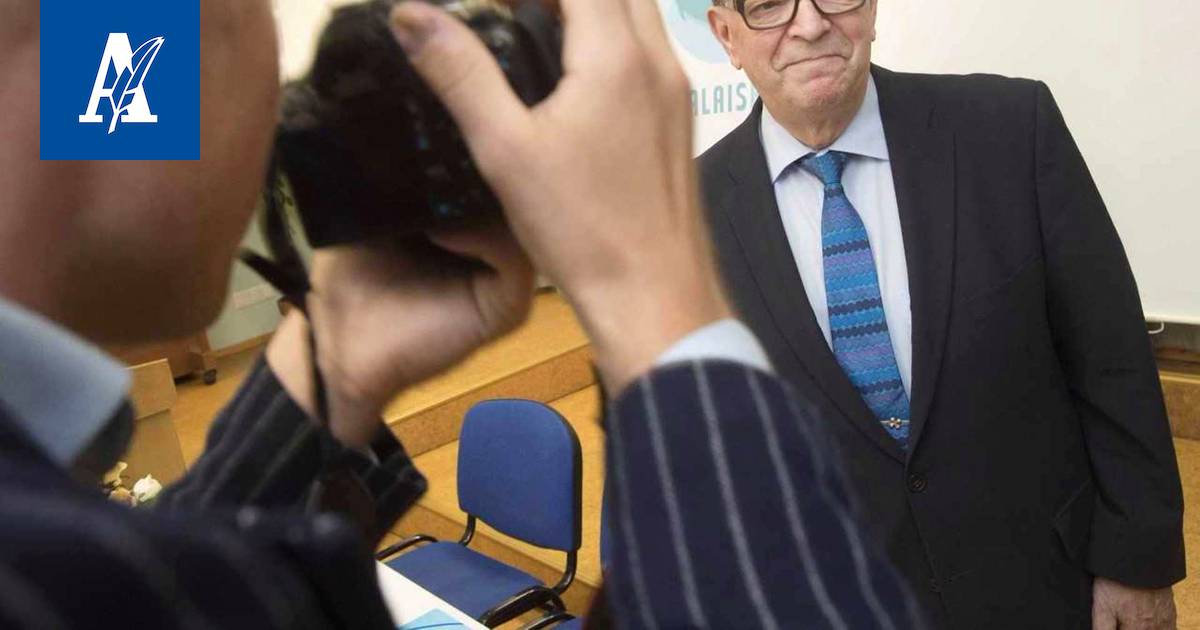 Tutkija Erkki Railo Ei Usko Että Paavo Väyrynen Pääsee Edes Toiselle Kierrokselle Kotimaa 