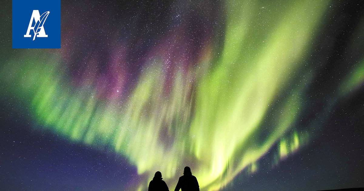 Kokenut luontokuvaaja väittää, että revontulituristit tuodaan Lappiin ihan  väärään aikaan: 