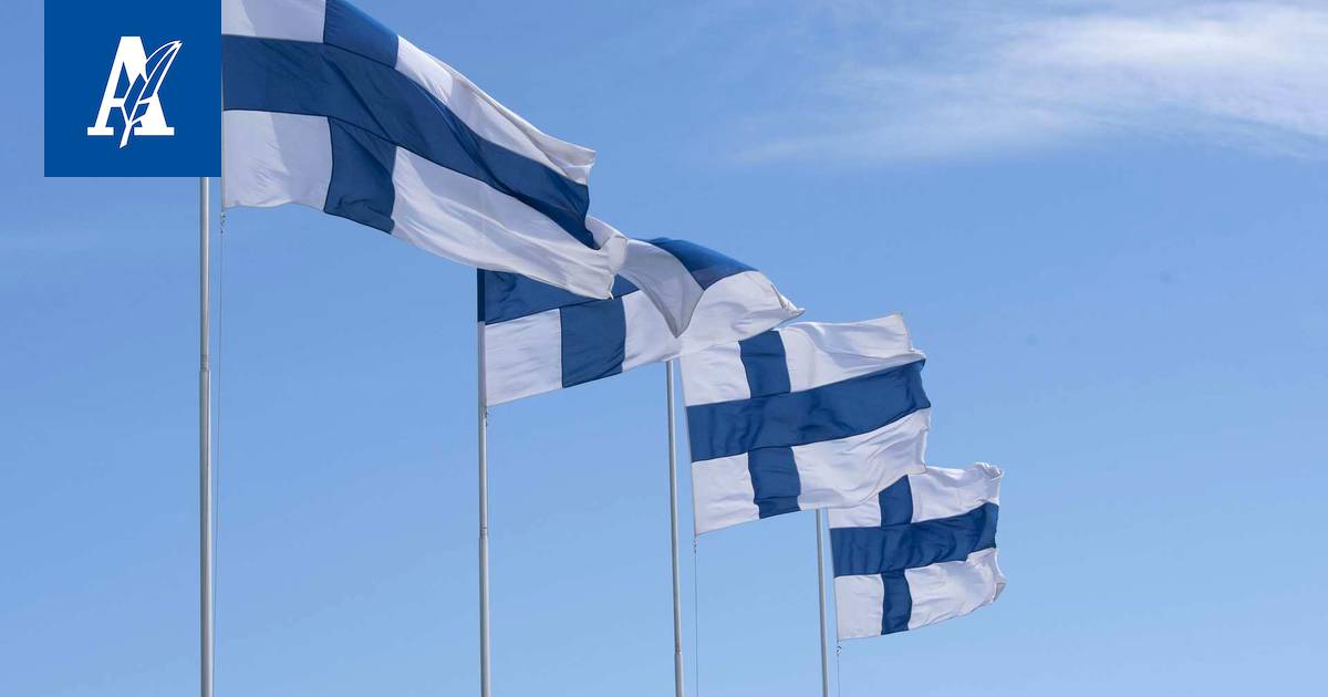 Suomi juhlaliputtaa tänään: Jos suunnitelmat olisivat toteutuneet, 17.  heinäkuuta juhlittaisiin ympäri maan