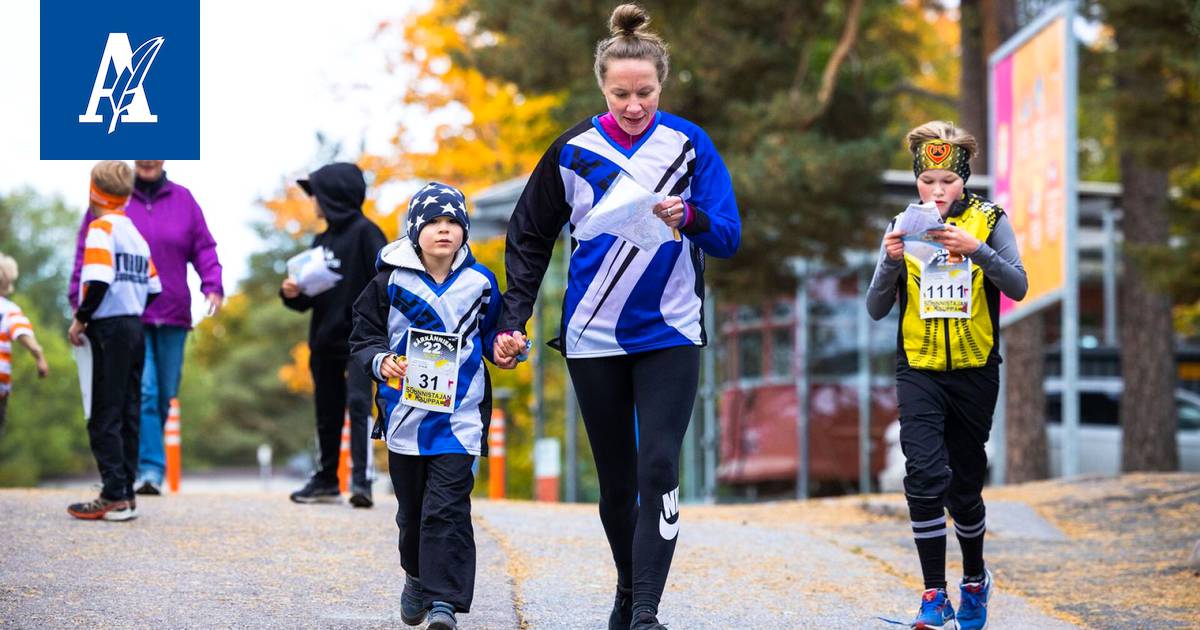 Kuvagalleria: Sadat kisasivat Särkänniemi-suunnistuksessa - Tampere -  Aamulehti