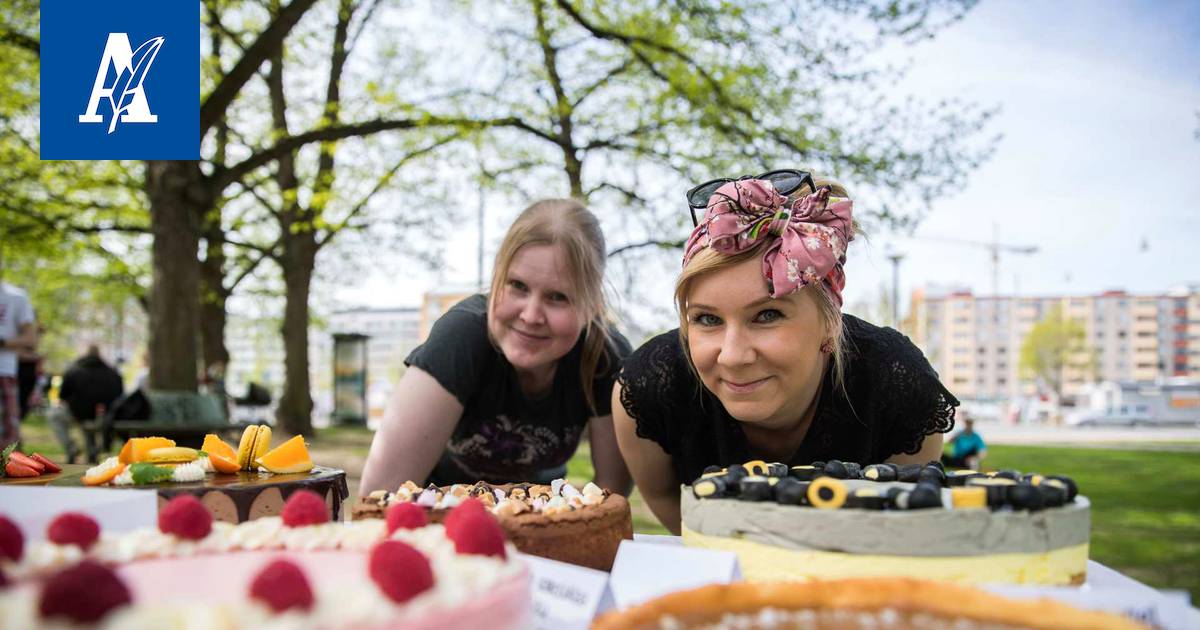 Kakkubloggarit Tiia Salonen ja Maria Eskola toivat 21 kakkua puistoon  Tampereella - Hyvä elämä - Aamulehti