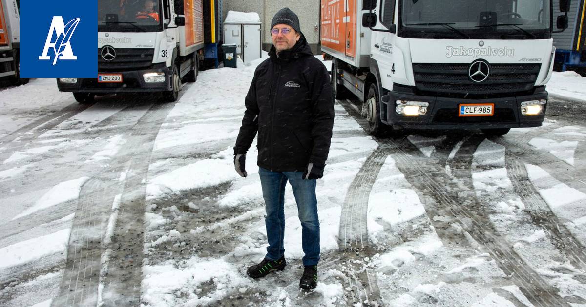 Näin rajusti dieselin hinnan nousu näkyy kuljetusyrittäjien kukkarossa -  Talous - Aamulehti