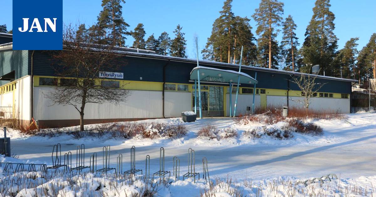 Turengin keskustan mylläys siirsi parkkipaikkoja - Uimahallin  parkkipaikalle odotetaan yhä parannuksia - Uutiset - Janakkalan Sanomat