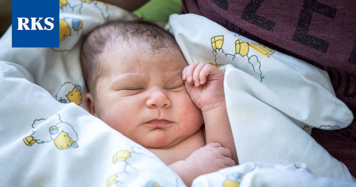 Suomessa syntyi historiallisen vähän vauvoja, kuolleisuus  poikkeuksellisessa kasvussa
