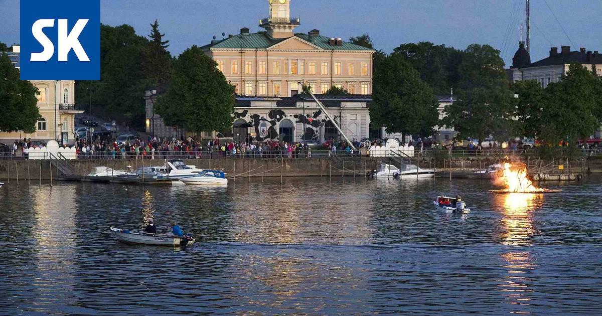 Kokkoja sytytellään pääosin poutaisessa säässä - Kotimaa - Satakunnan Kansa