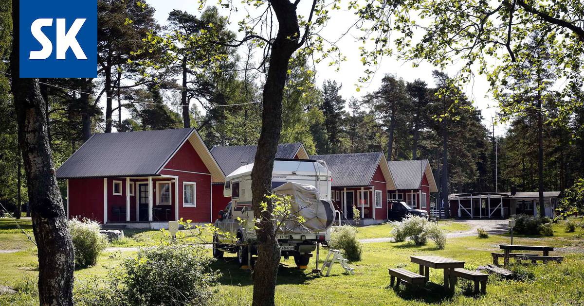 Siikarannan leirintäalueelle uusia hirsimökkejä - Satakunta - Satakunnan  Kansa