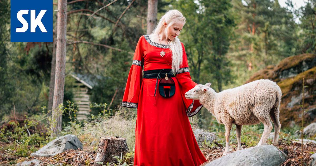 Enni Mustonen, Johanna Valkama, Kaari Utrio – historialliset romaanit ovat  suosittuja mutta niillä on hömpän leima - Kulttuuri - Satakunnan Kansa