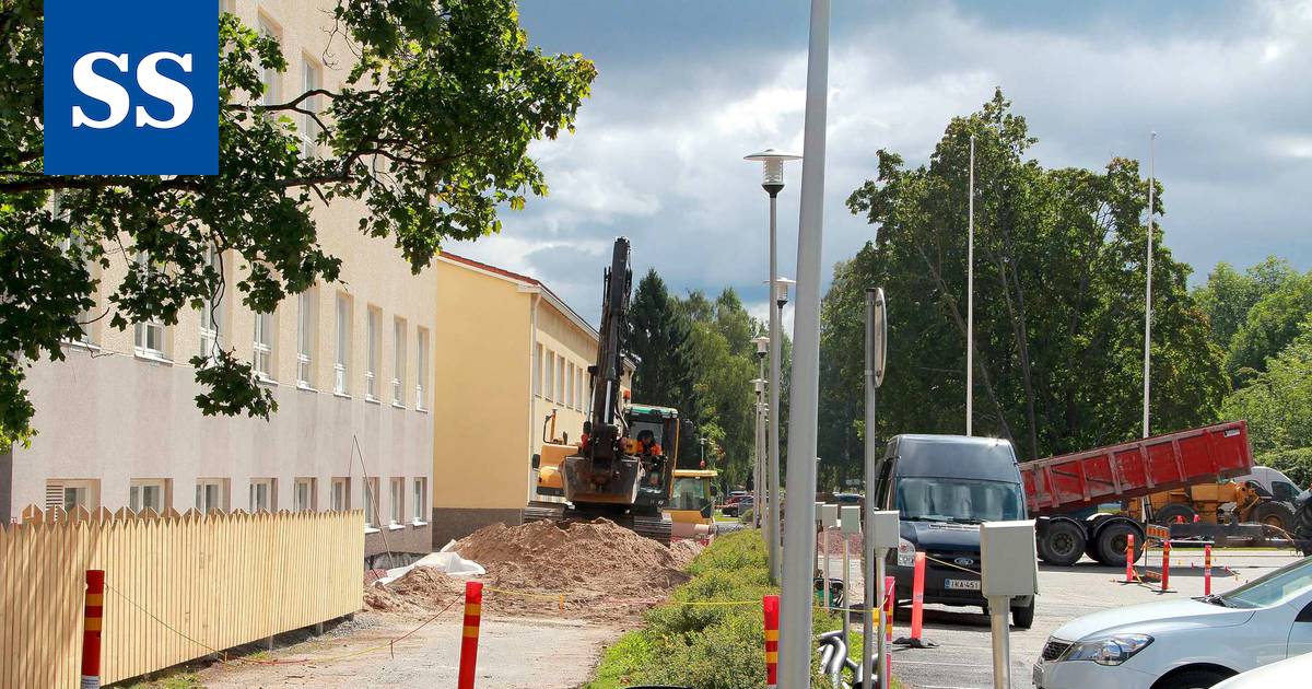 Keskustan koulun kivijalkaremontti valmistuu lähes määräajassa. - Uutiset -  Sydän-Satakunta