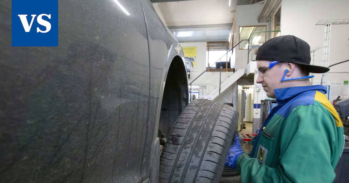 Tänä vuonna talvi ei yllättänyt autoilijoita: Valkeakosken rengasliikkeissä  meneillään kiireisin renkaanvaihto-aika – Kysyimme, millainen on  ajanvaraustilanne - Uutiset - Valkeakosken Sanomat